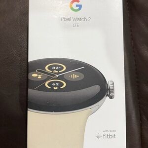 Google Pixel Watch 2 LTE - Black and Cream
